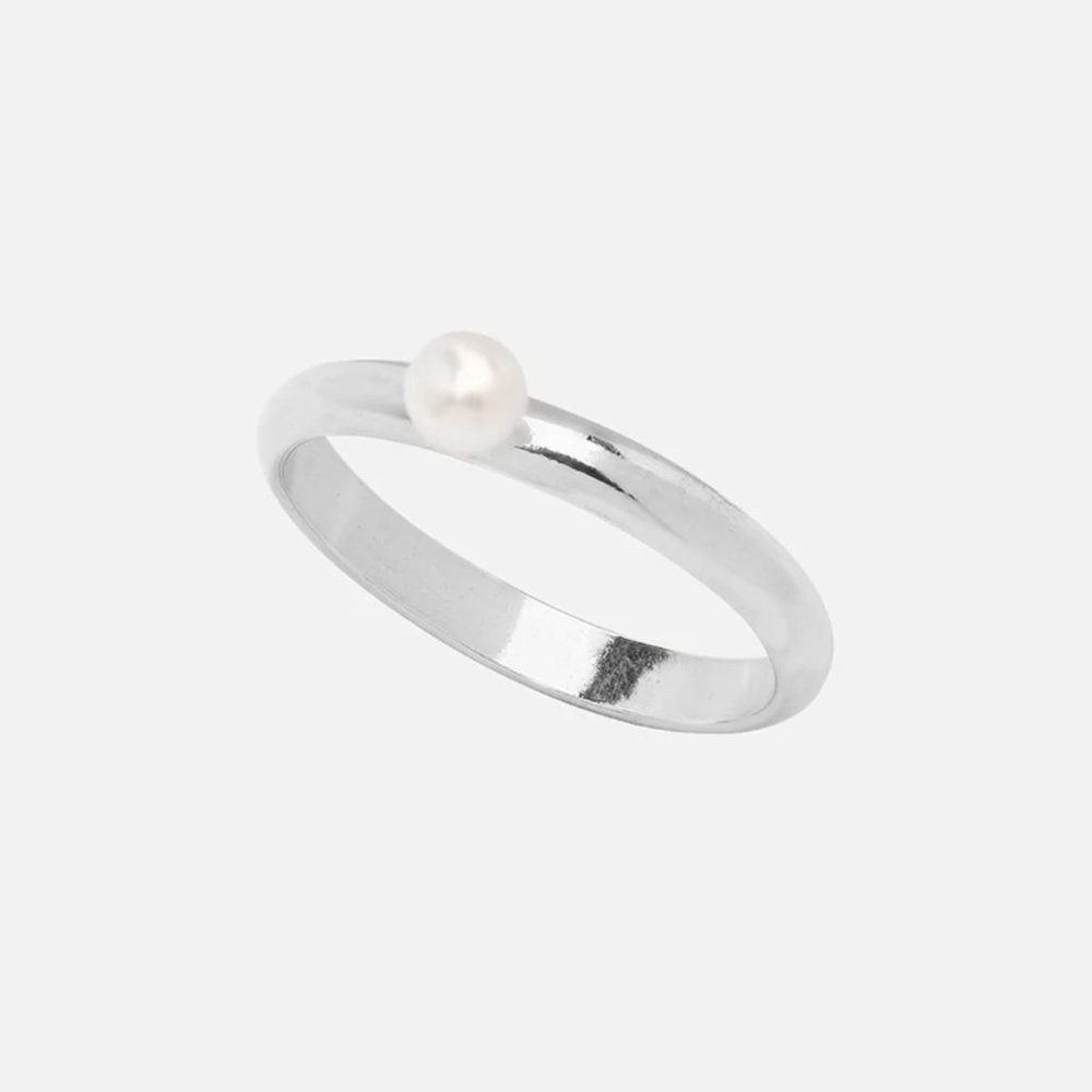 Kara Yoo - Noa Ring : Sterling Silver